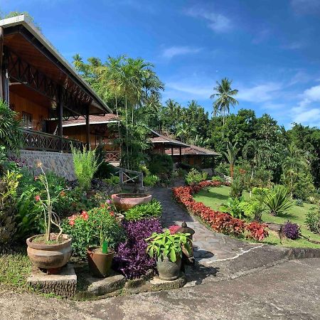 Lumbalumba Resort - Manado Exterior foto