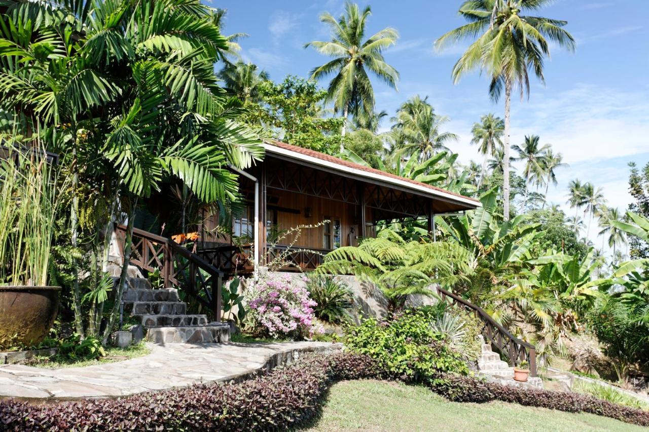 Lumbalumba Resort - Manado Exterior foto